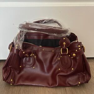 Elegant Burgundy Leather Handbag